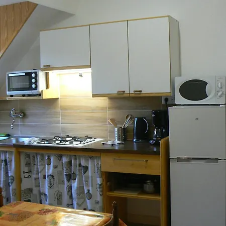 Des Familles - Aldebaran Apartment